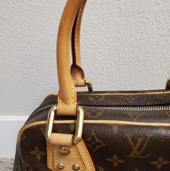 Authentic Louis Vuitton Manhattan PM purse - Picture 6 of 14